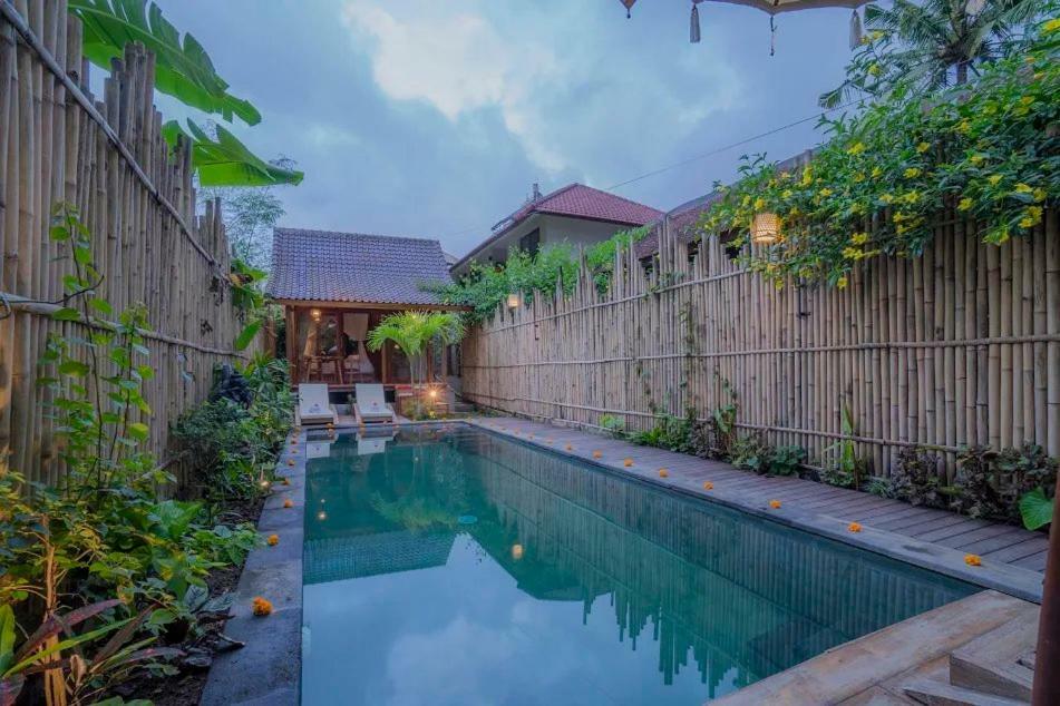 Ganesh Villa Ubud  Exterior photo